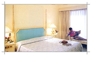 Well Appointed Room :: Intercontinental The Grand Resort